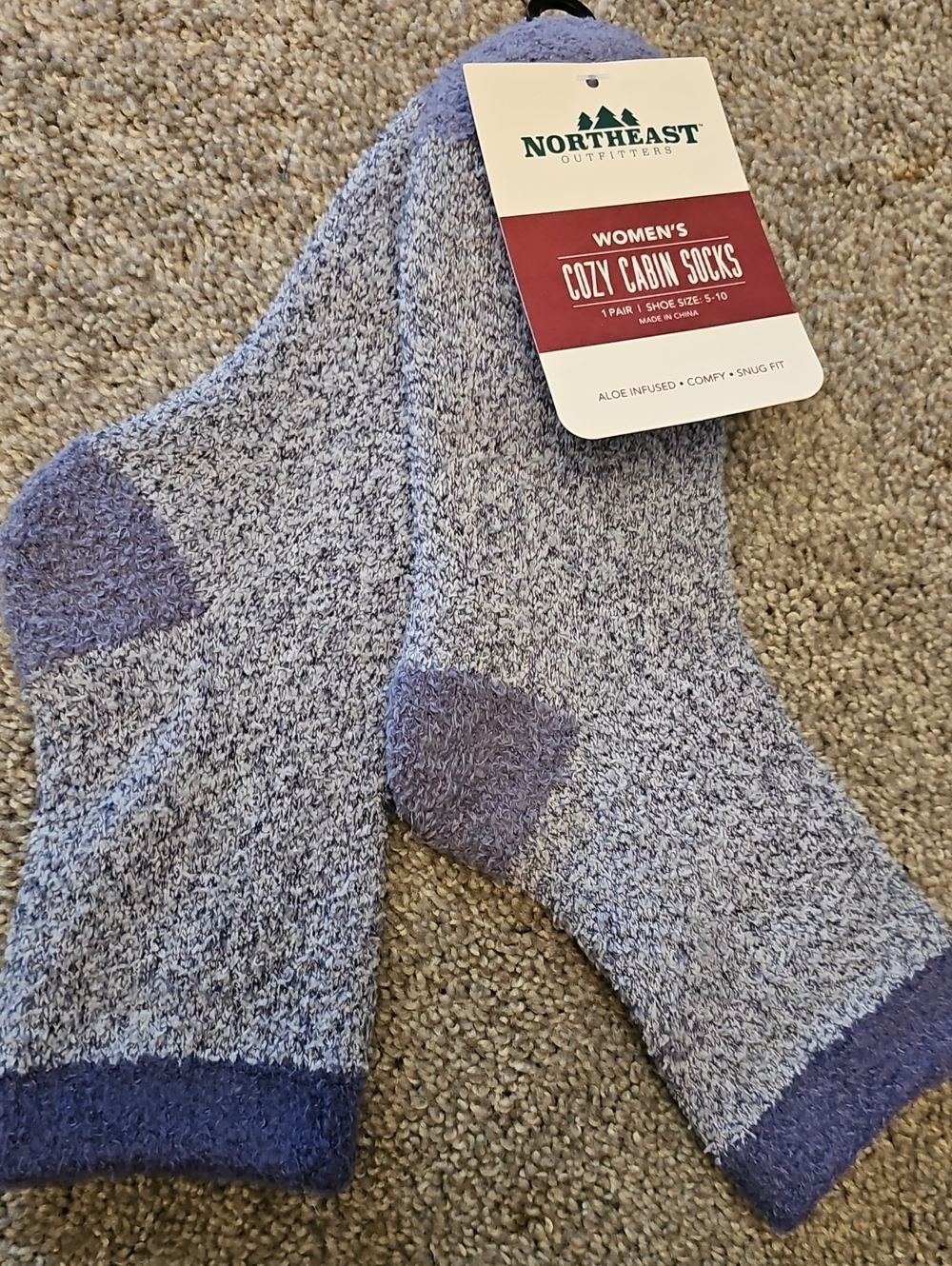 J2🔹️Women’s Cozy Cabin Socks - Light Lavender